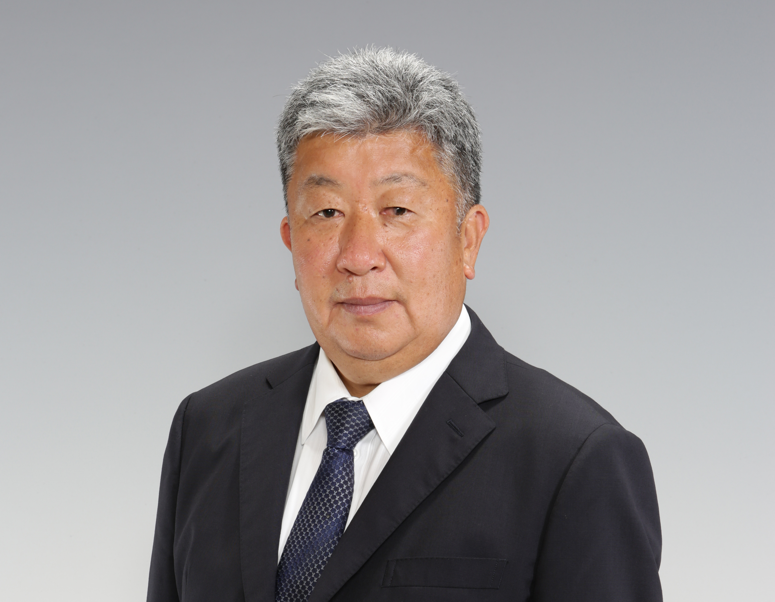 代表取締役 冨岡 靖博